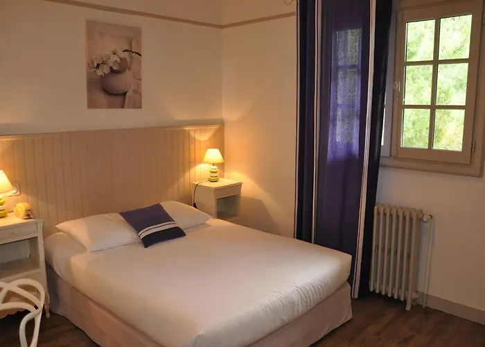 Ttiki Etchea فندق 2*