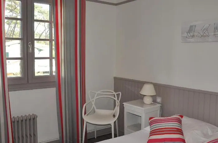 Ttiki Etchea 2* Пила-сюр-Мер